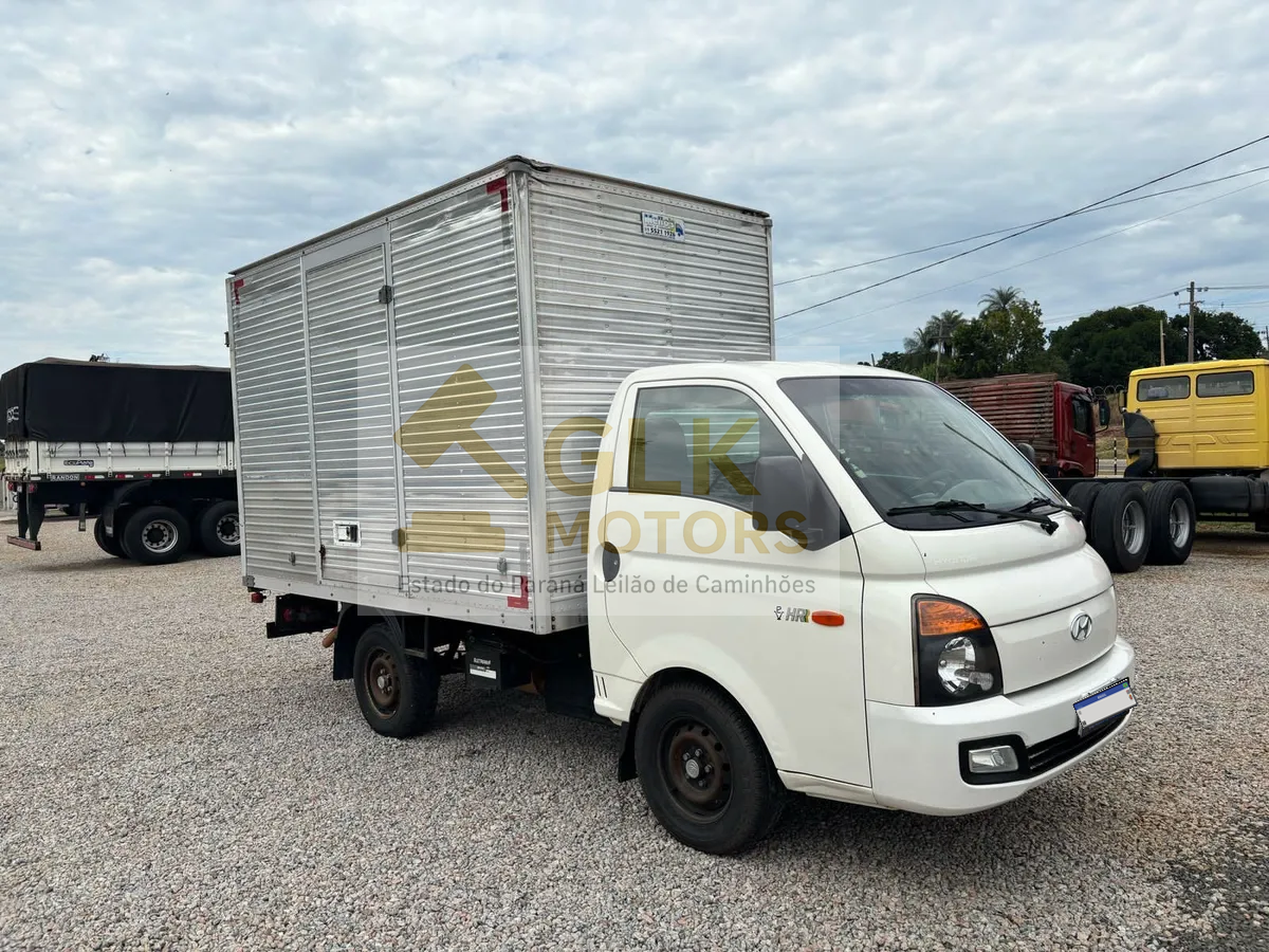 Hyundai HR 4x2 14/14