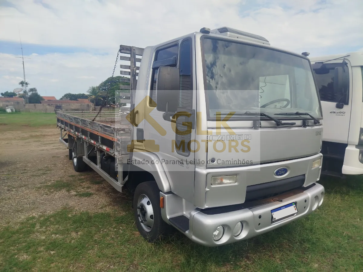 Ford Cargo 816 S 13/13