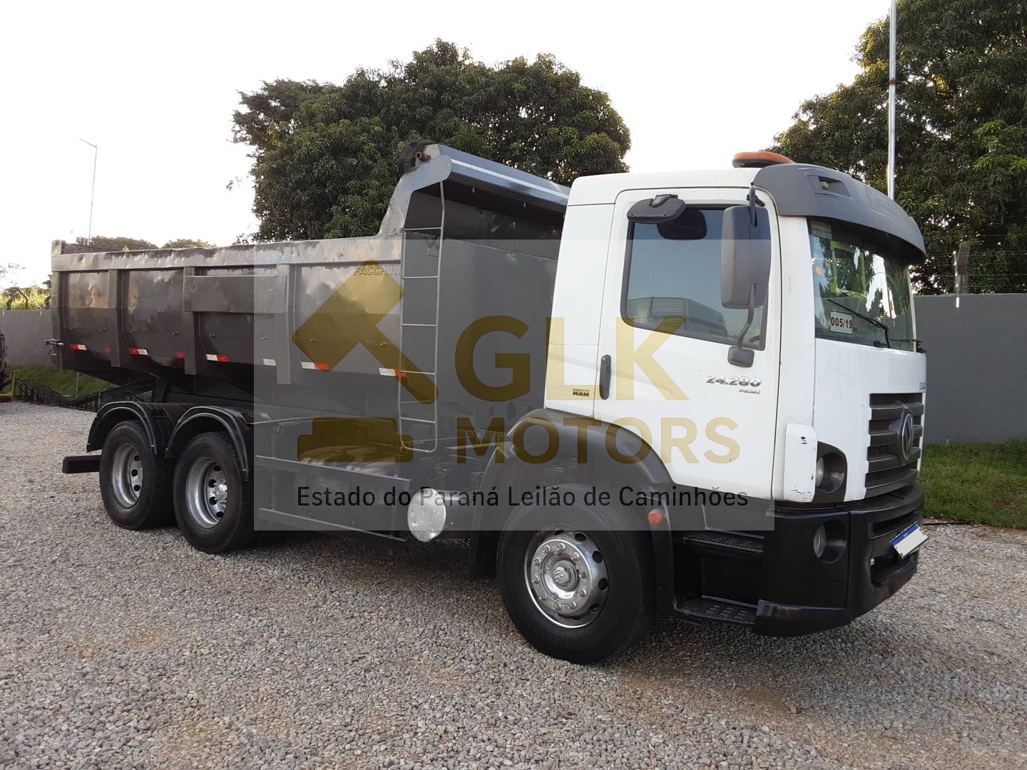 Volkswagen 24.280 Constellation 6x2 19/19