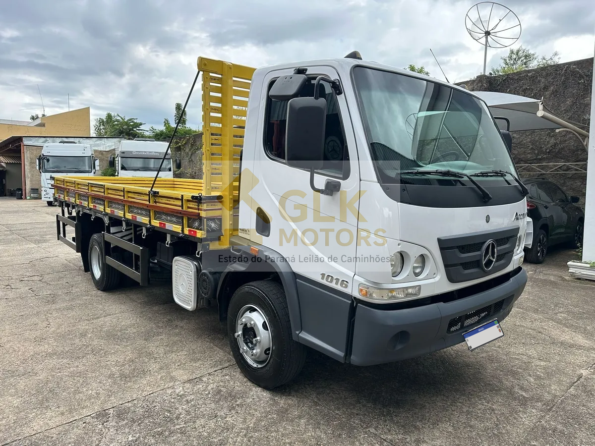 Mercedes-Benz Accelo 1016 4x2 18/18