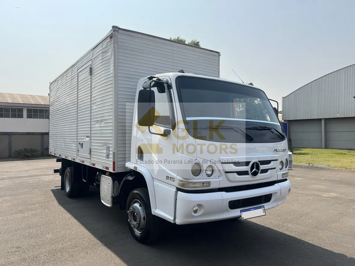 Mercedes-Benz Accelo 815 4x2 14/14
